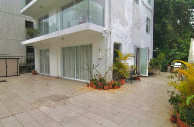 CLEAR WATER BAY DETACHED VILLAGE HOUSE