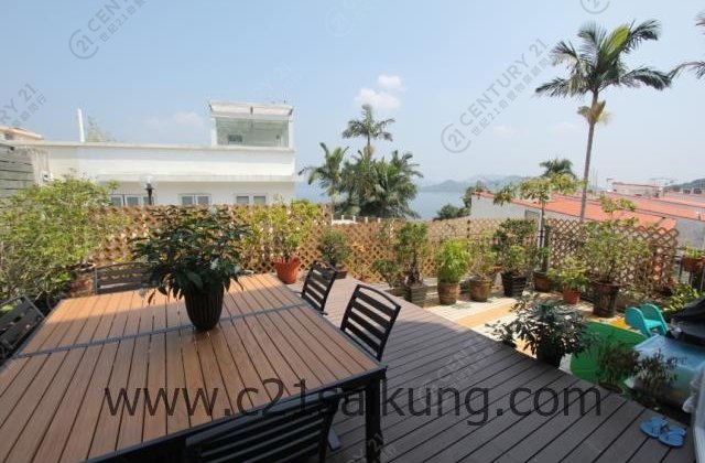 BEAUTIFU SEA VIEW HOUSE