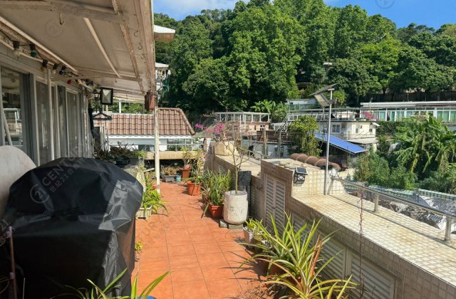 銀主盤 2樓+天台, 1入契車位