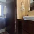 西貢 黃毛應