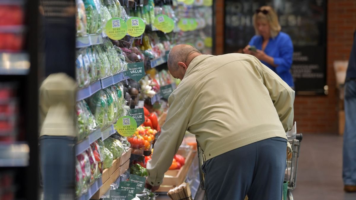 Marks & Spencer 删除水果和蔬菜上的保质期